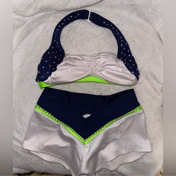 Pro Cheer Audition Outfit - Picture 4 of 7